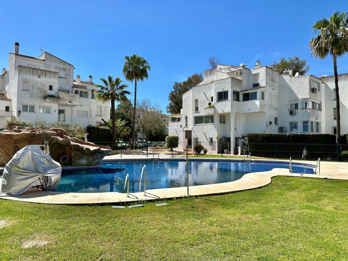 Family Home Near The Beach - Eaw Homes Марбелья Экстерьер фото